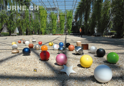 URNE.CH "cosmicball collection"