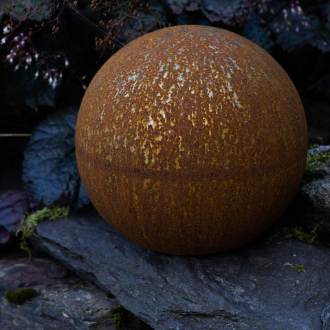 Urnen für den Aussenbereich