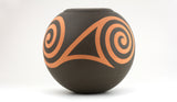 jembele® urn | terracotta, black engobed "double spiral"