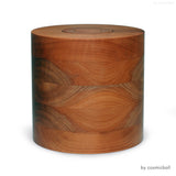 yasura® Säule | Holzurne Birne