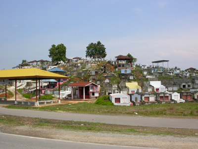Friedhof - Ruhestaetten :: Malaysia - Borneo