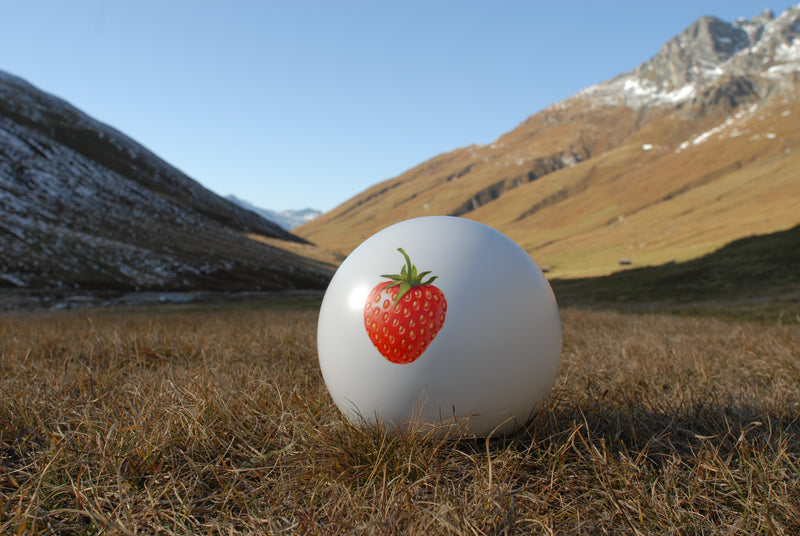 ball of love® ball urn | “Strawberry” | Size: standard