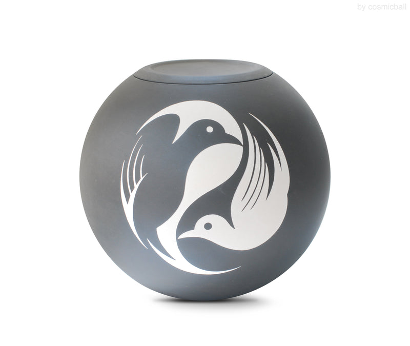 jembele® ball urn | Terracotta black engobed «Birds»