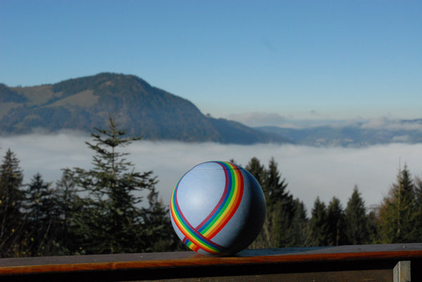 sfera azzura© Kugelurne | Tonurne «rainbow band»