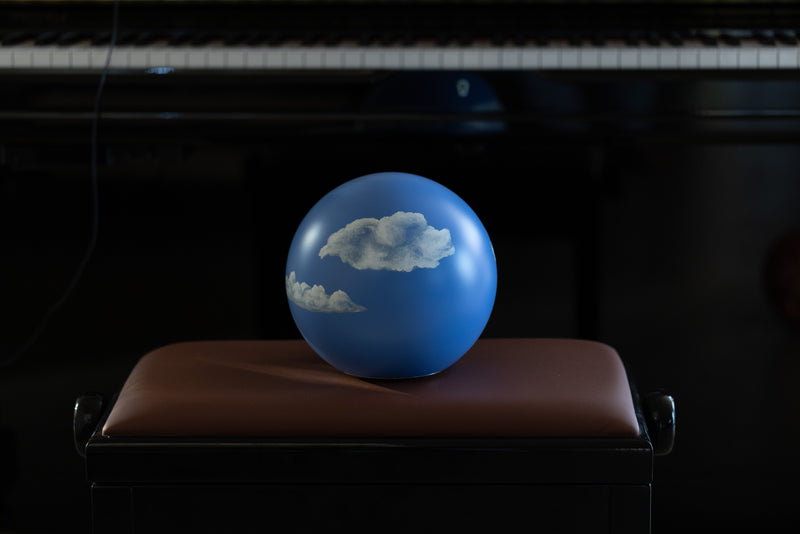 ball of love® Kugelurne | «Wolken» | [design + art]
