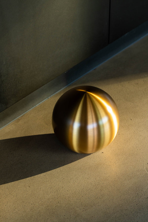 ball of love® Kugelurne | «Bronze»