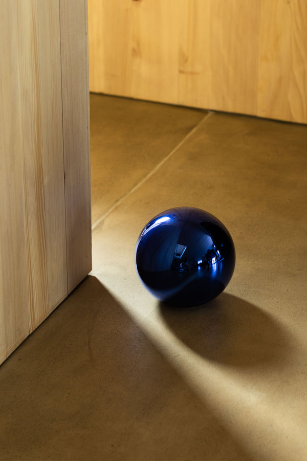 ball of love® Kugelurne «massiv» | Edelstahl «perfect harmony königsblau»
