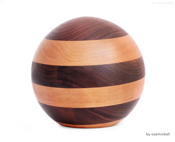 yobushi® | Holzurne «Ahorn-Nussbaum»