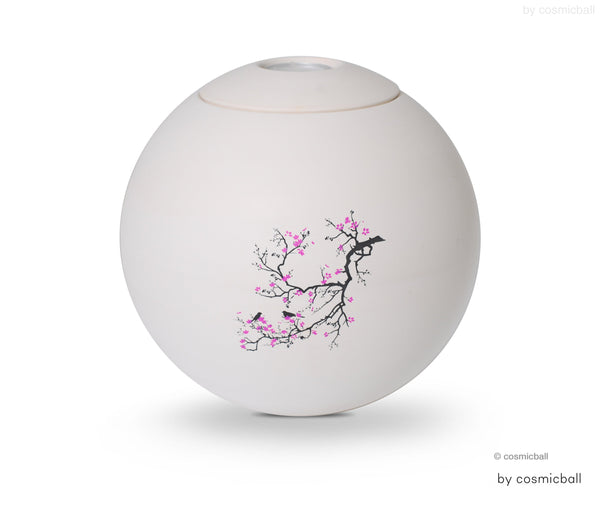sfera bianca© Kugelurne | Tonurne «Sakura» | Kollektion [design + art]
