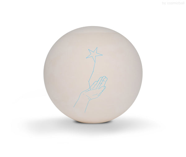 sfera bianca© Urne Hand Stern